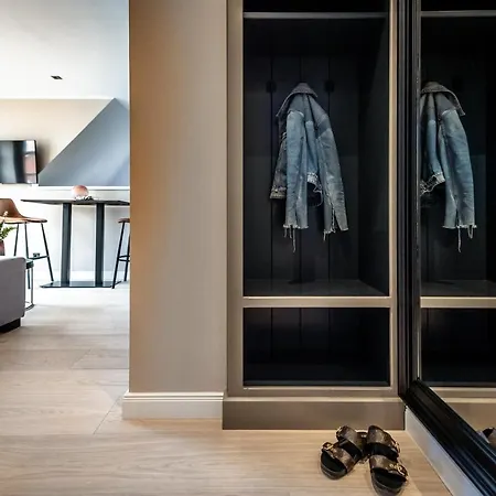 Living Lorens No 11 *